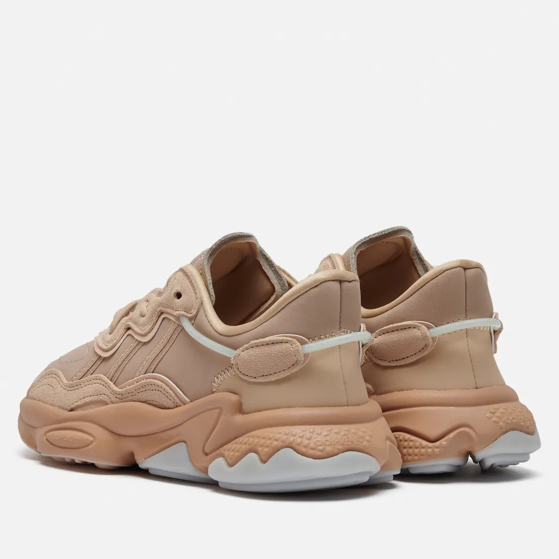 adidas Originals Женские кроссовки Ozweego