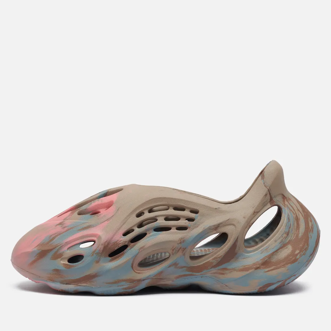 adidas Originals Сланцы YEEZY Foam Runner