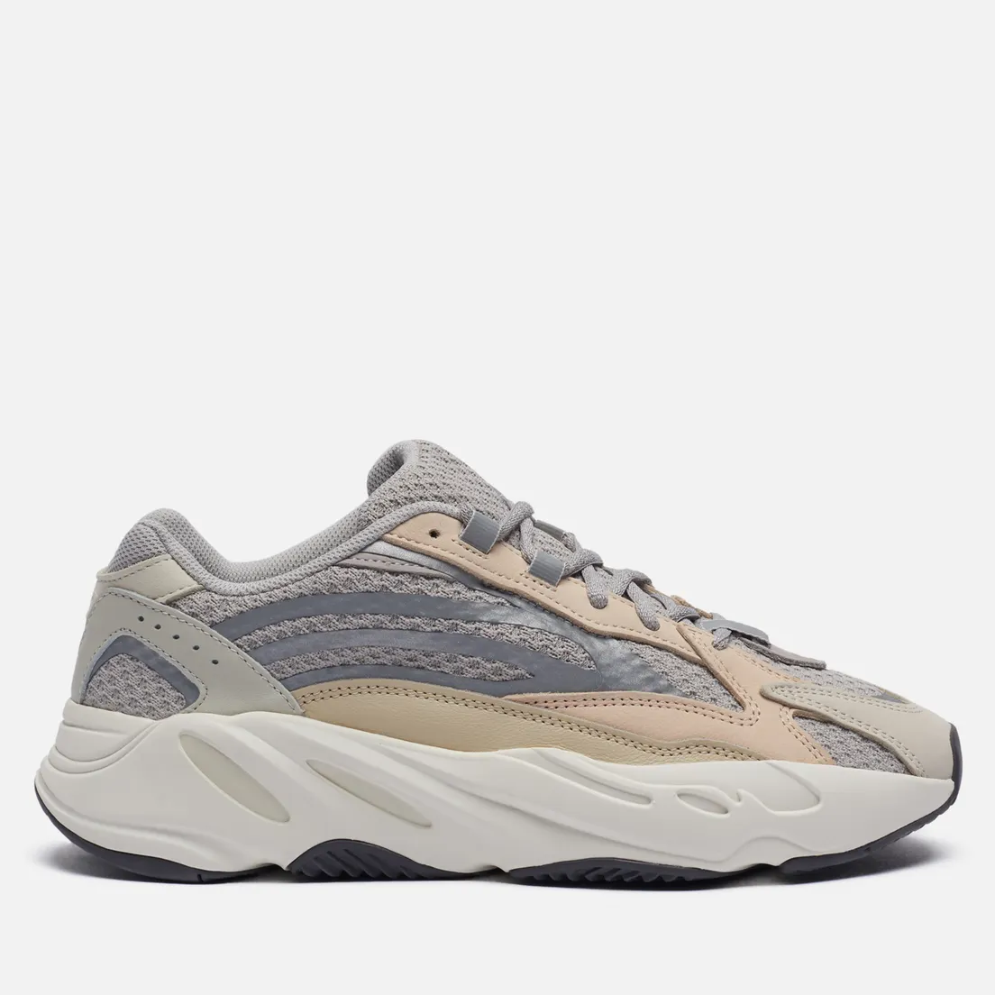 adidas Originals Кроссовки YEEZY Boost 700 V2