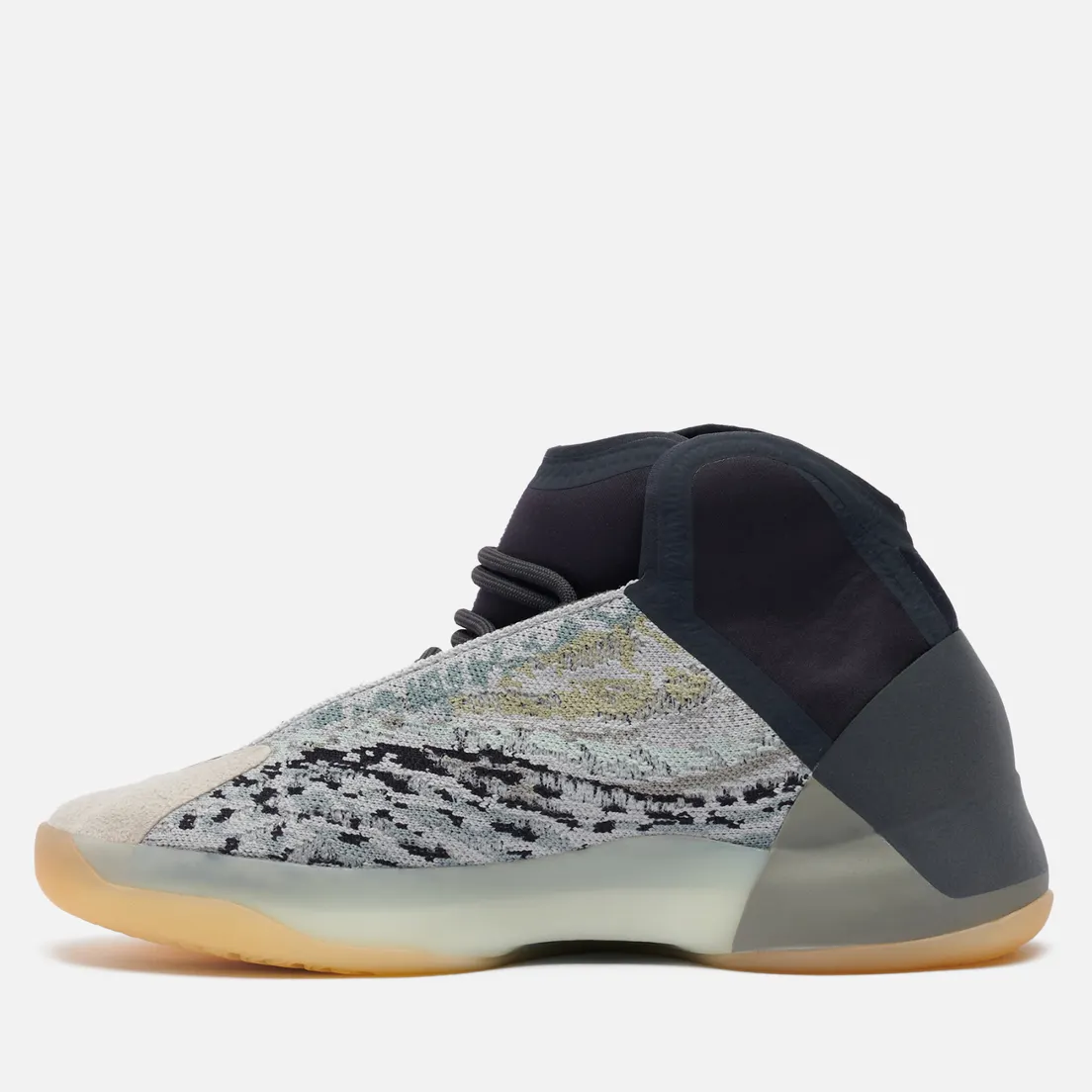 adidas Originals Кроссовки YEEZY QNTM