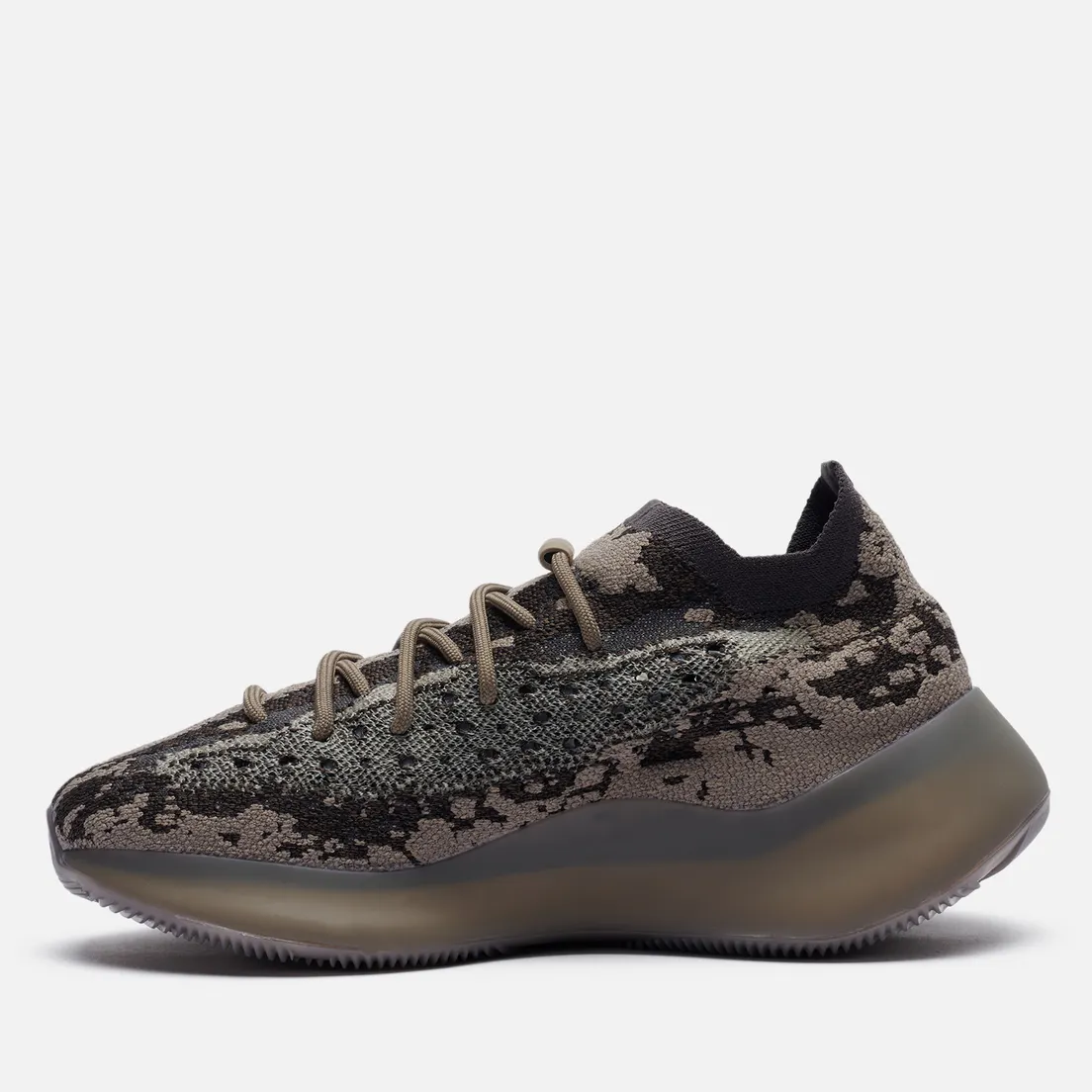 adidas Originals Кроссовки YEEZY Boost 380