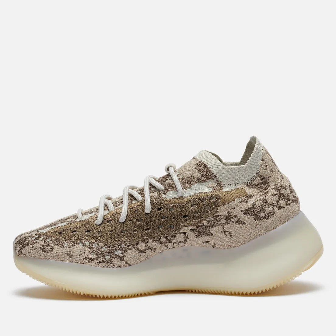 adidas Originals Кроссовки YEEZY Boost 380