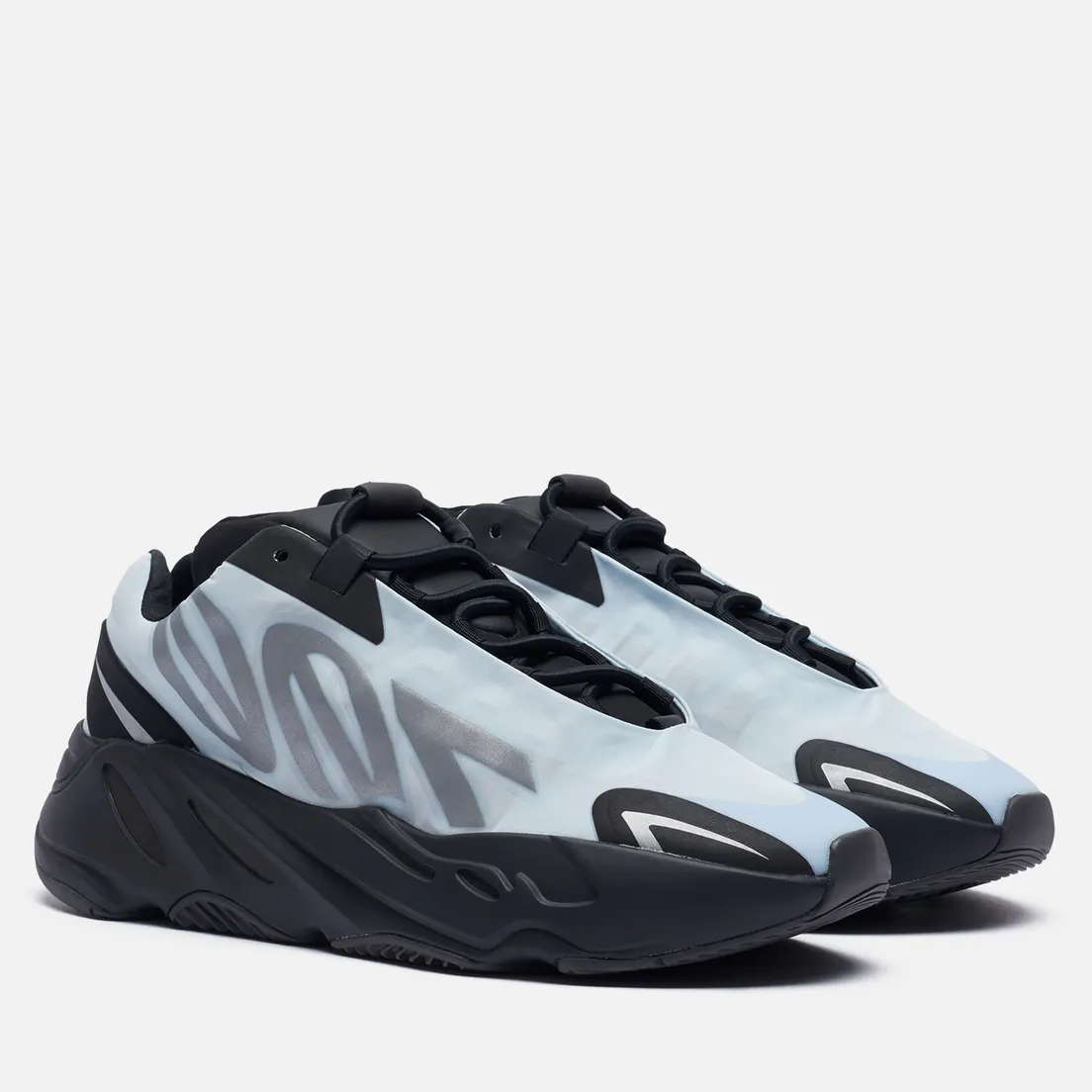 adidas Originals Кроссовки YEEZY Boost 700 MNVN