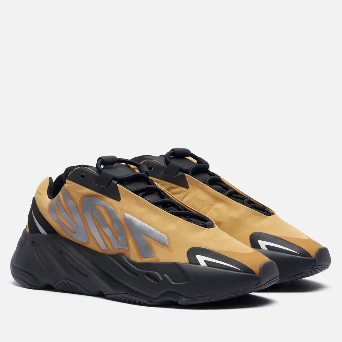 adidas Originals Кроссовки YEEZY Boost 700 MNVN