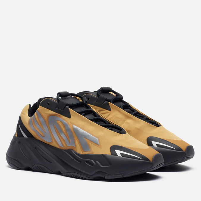 adidas Кроссовки YEEZY Boost 700 MNVN