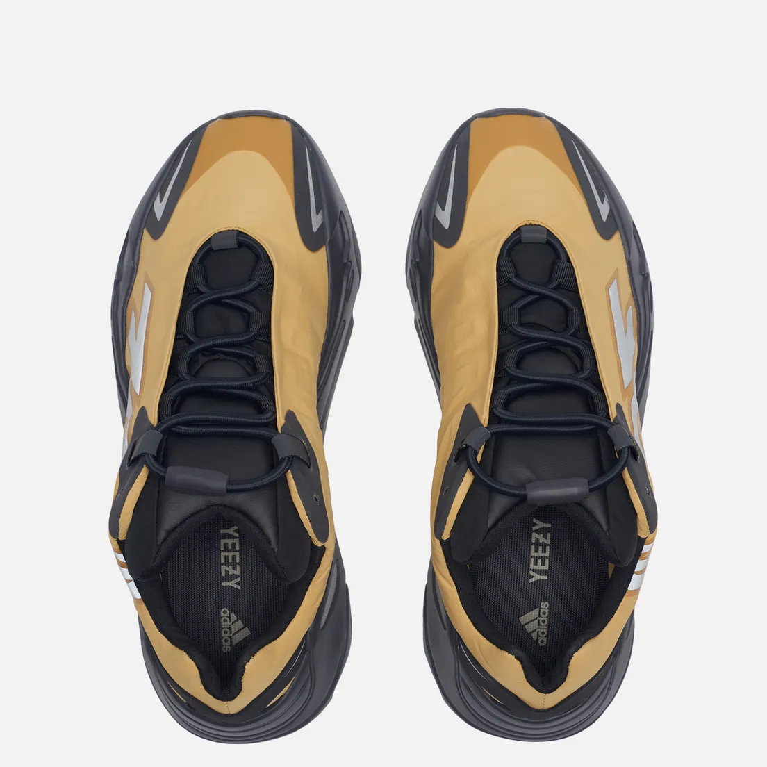adidas Originals Кроссовки YEEZY Boost 700 MNVN