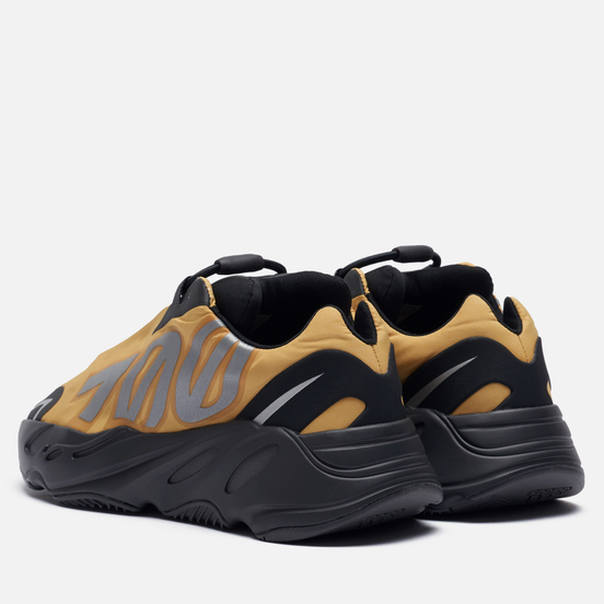 Кроссовки adidas Originals YEEZY Boost 700 MNVN Honey Flux/Honey Flux/Honey Flux