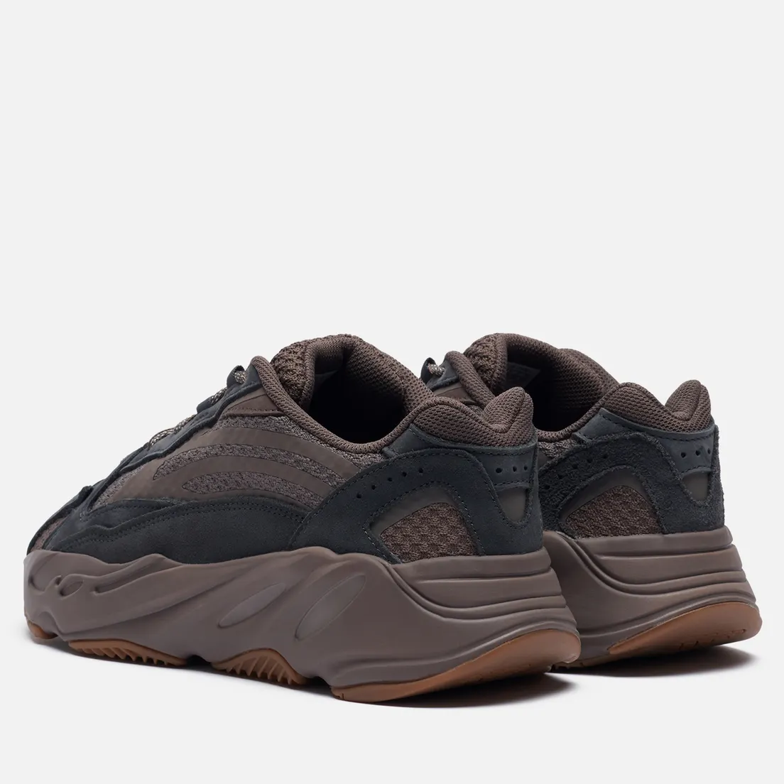adidas Originals Кроссовки YEEZY Boost 700 V2