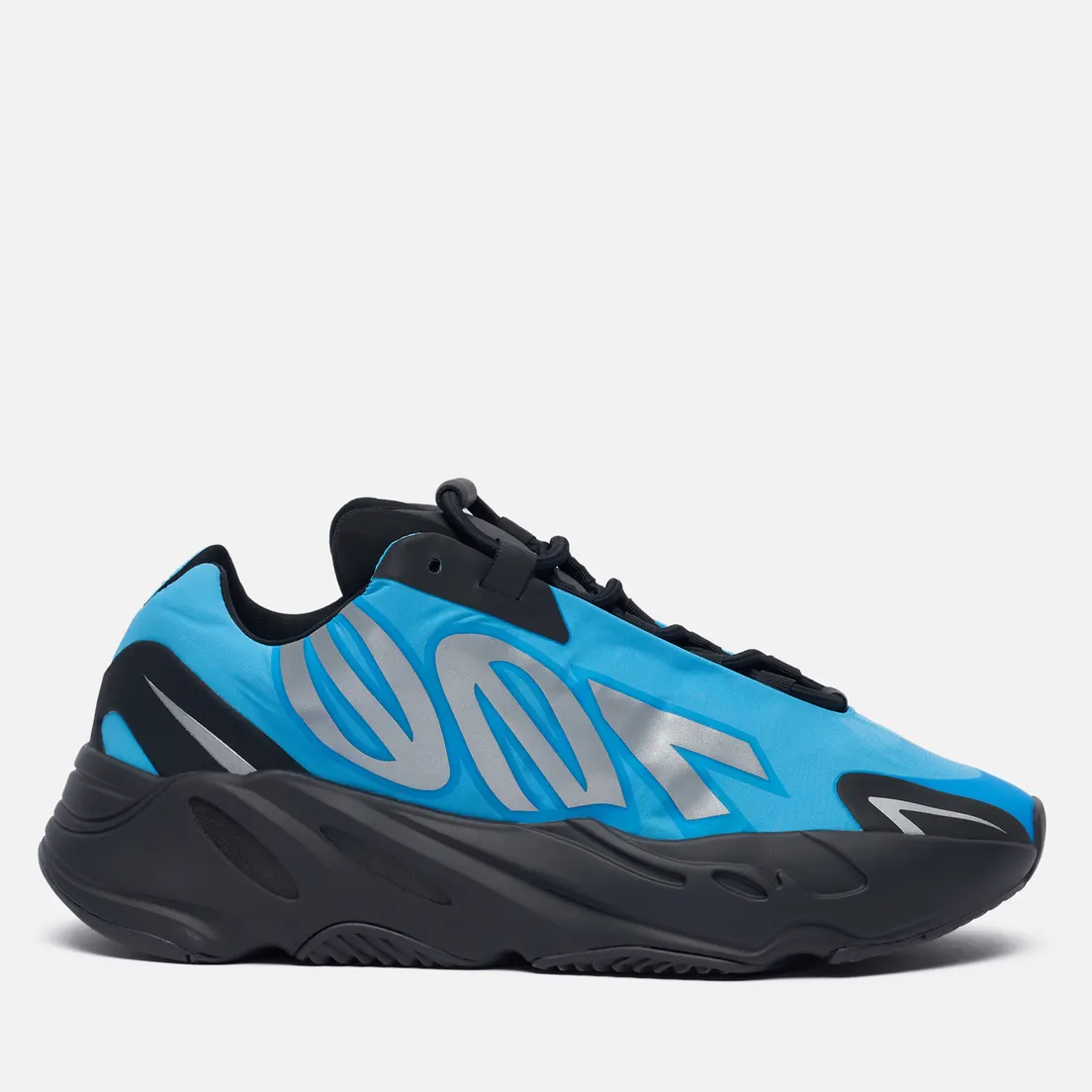 adidas Originals Кроссовки YEEZY Boost 700 MNVN