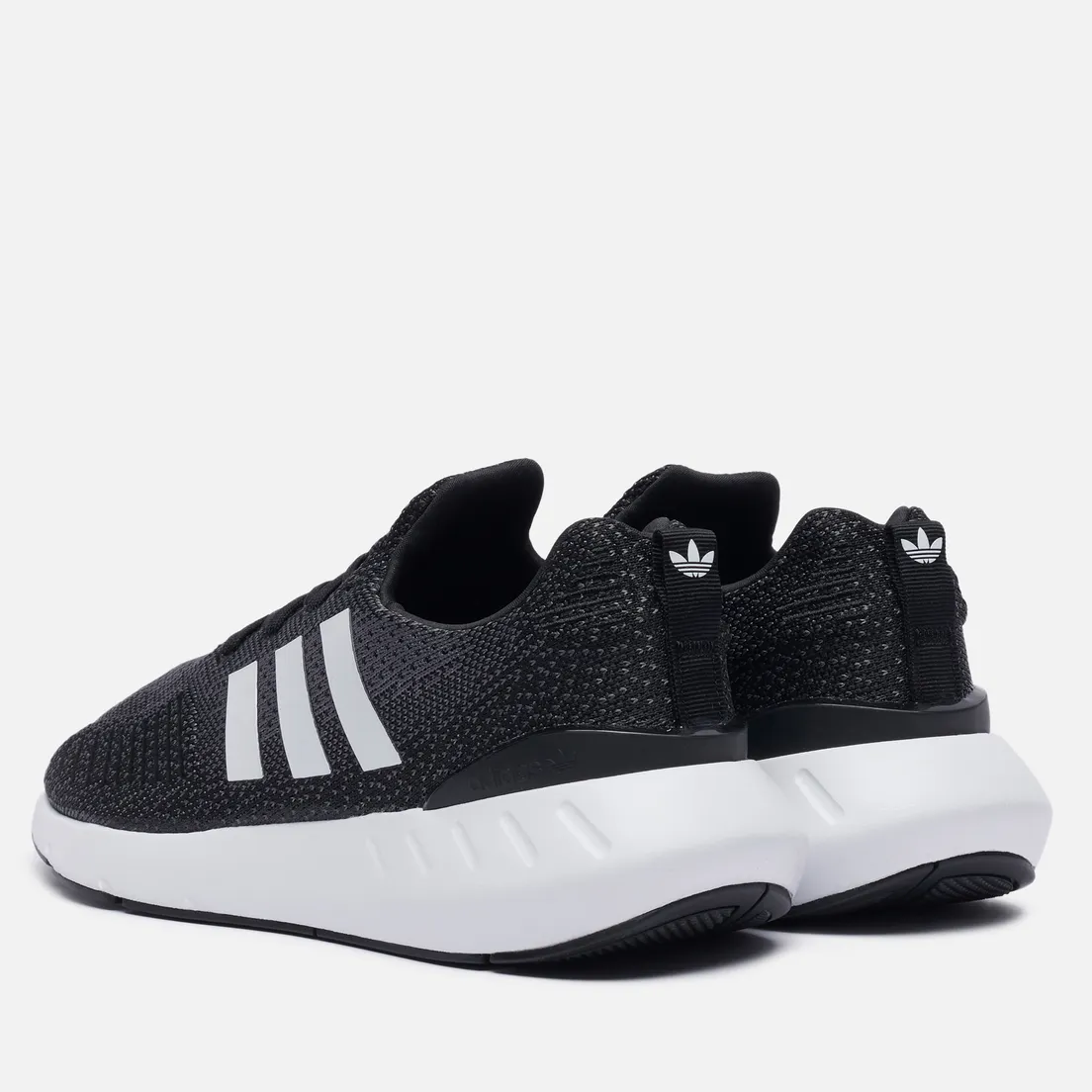 adidas Originals Кроссовки Swift Run 22