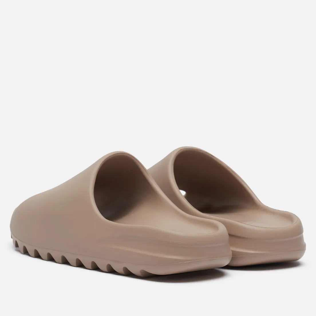 adidas Originals Сланцы YEEZY Slide