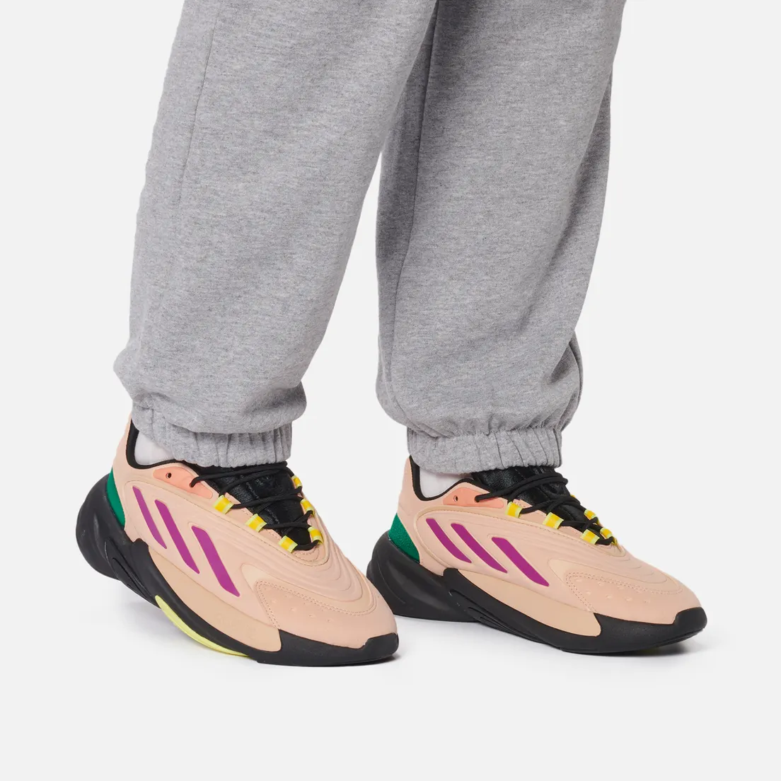 adidas Originals Женские кроссовки Ozelia
