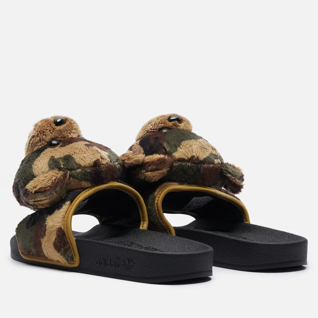 adidas Originals Сланцы x Jeremy Scott Adilette Teddy