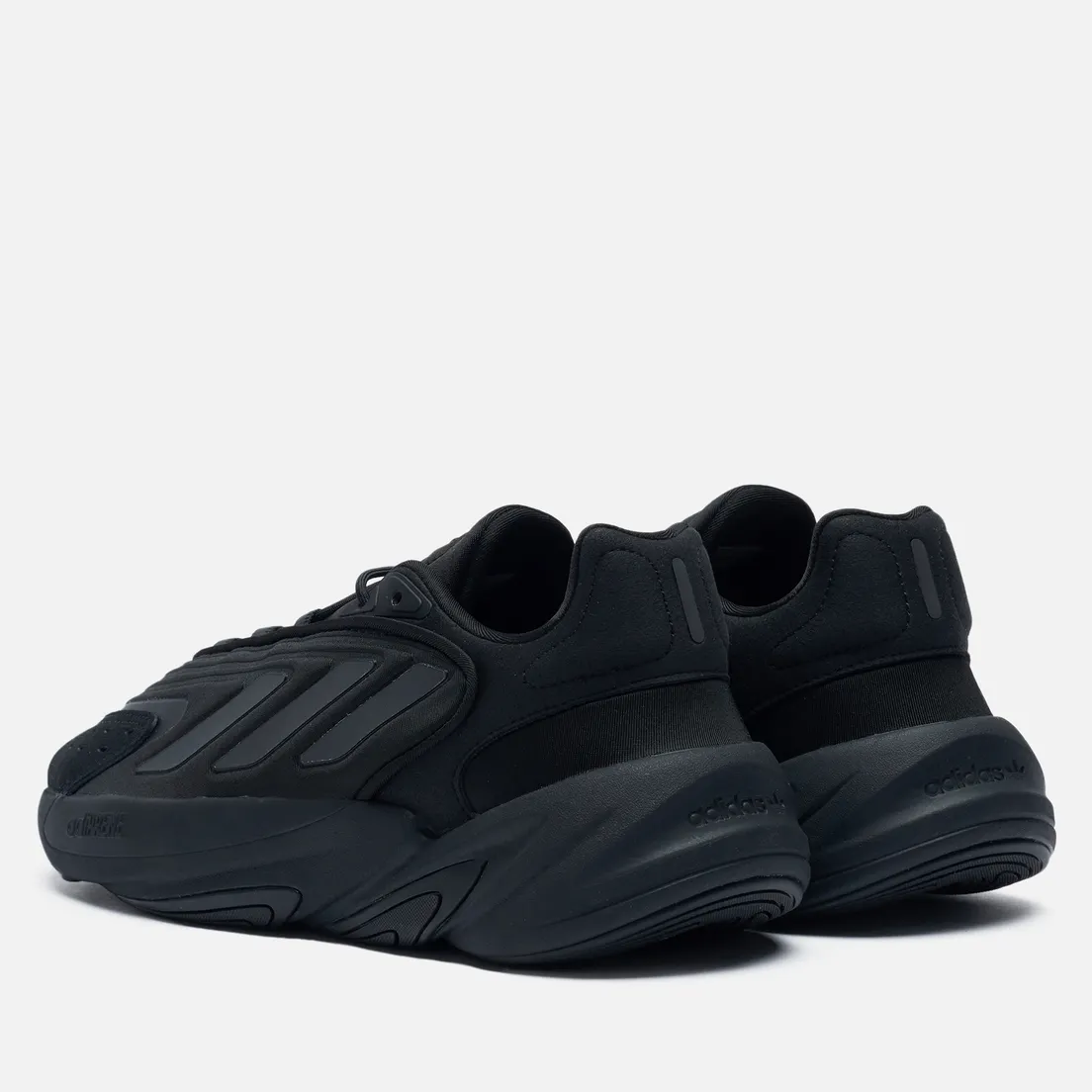 adidas Originals Мужские кроссовки Ozelia