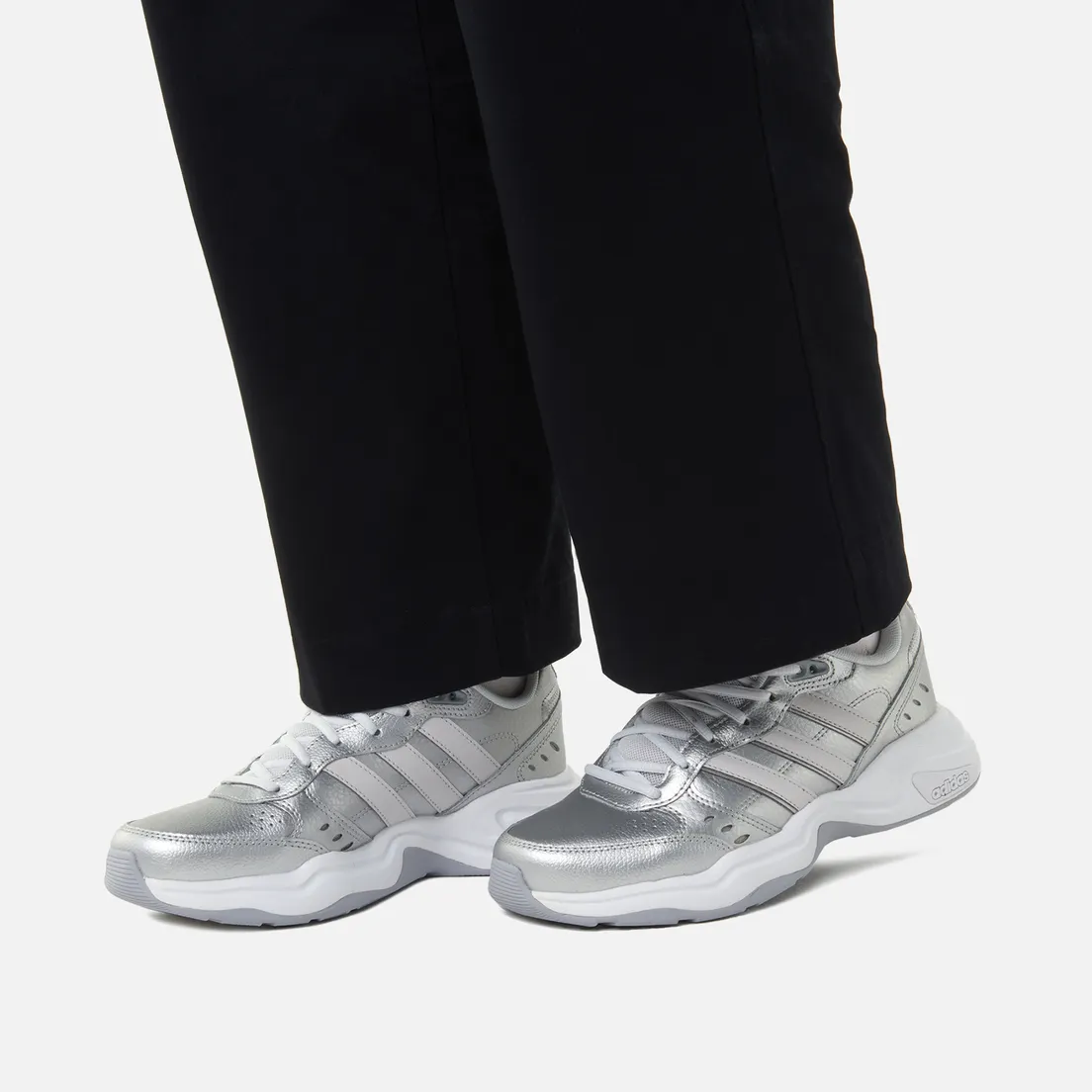 adidas Originals Женские кроссовки Strutter