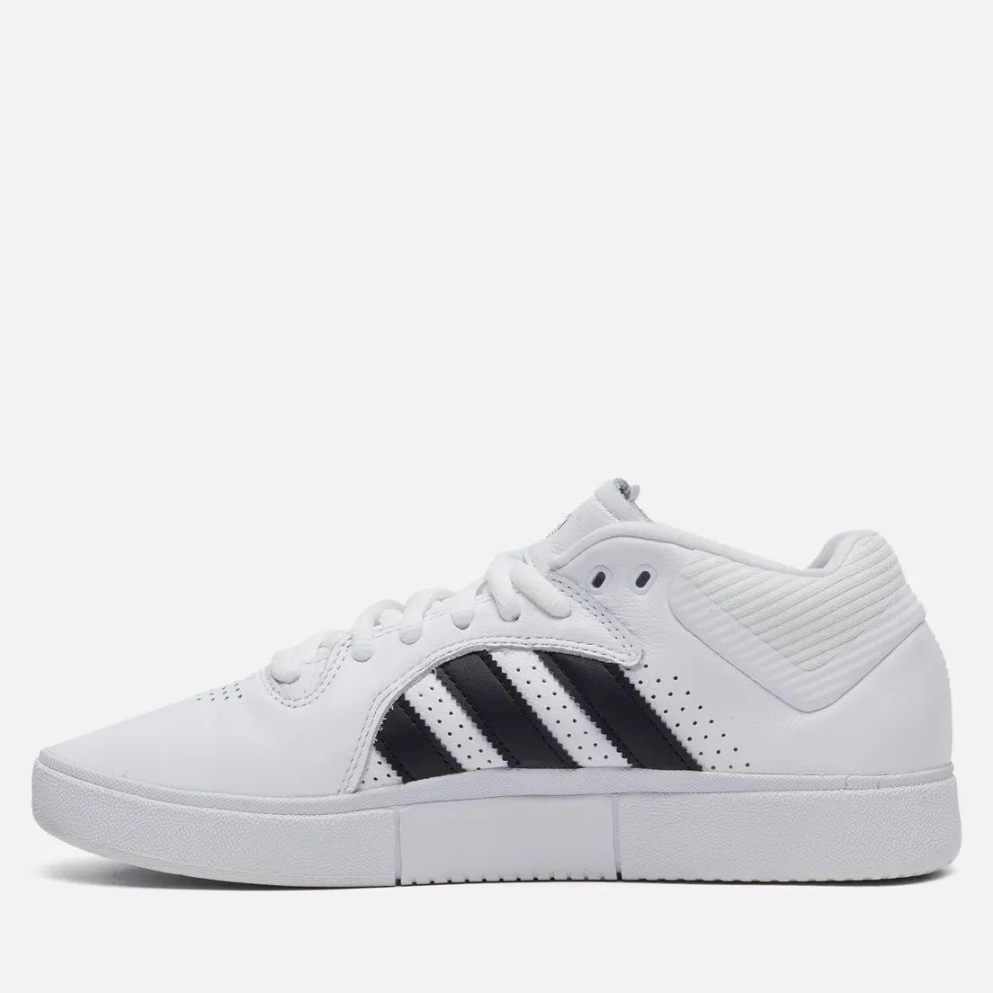 adidas Skateboarding Мужские кроссовки Tyshawn