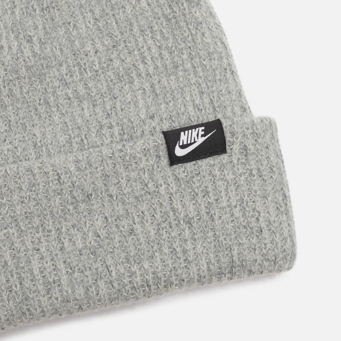 Nike Шапка Terra Futura365 Short-Cuff