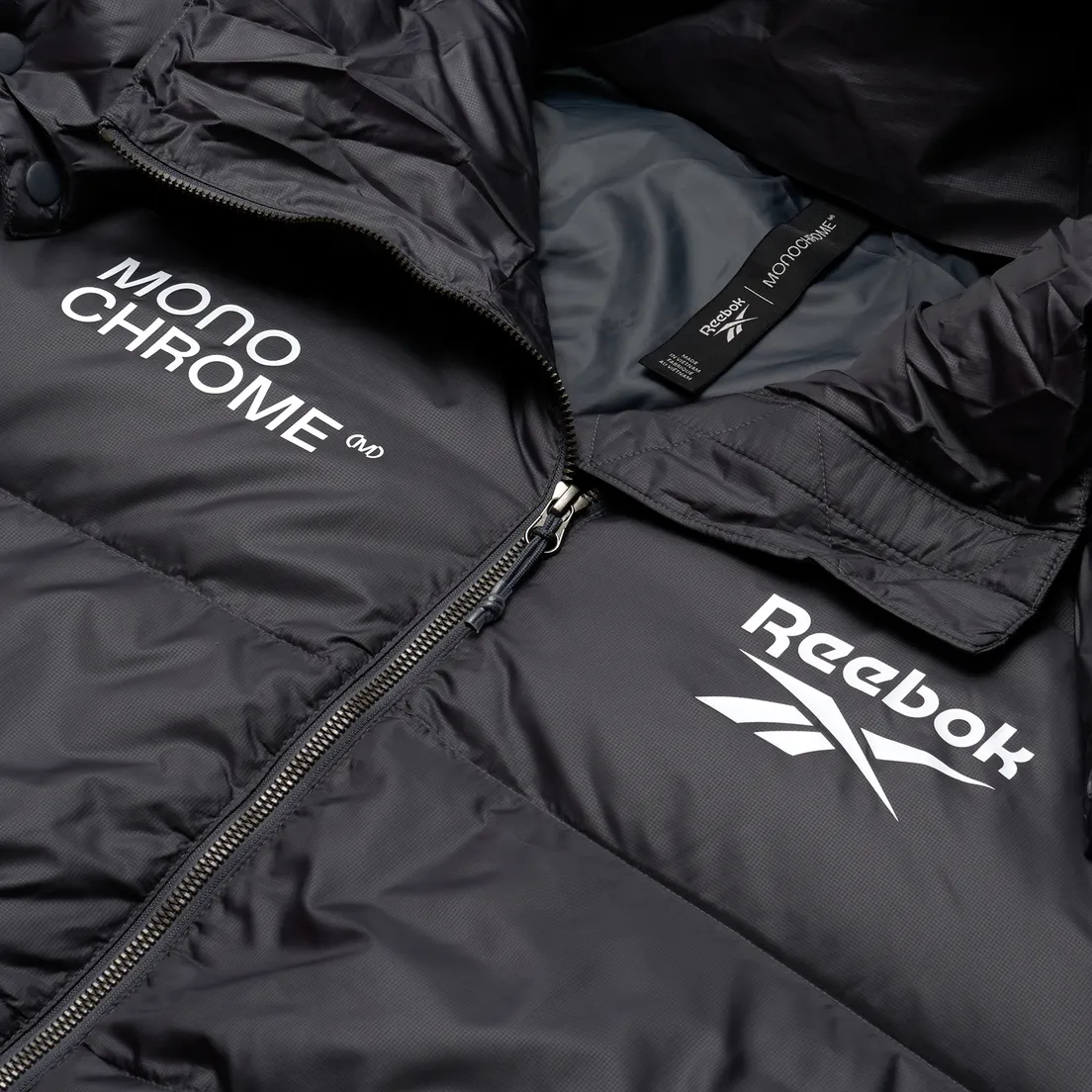 Reebok Мужской пуховик x Monochrome Logo