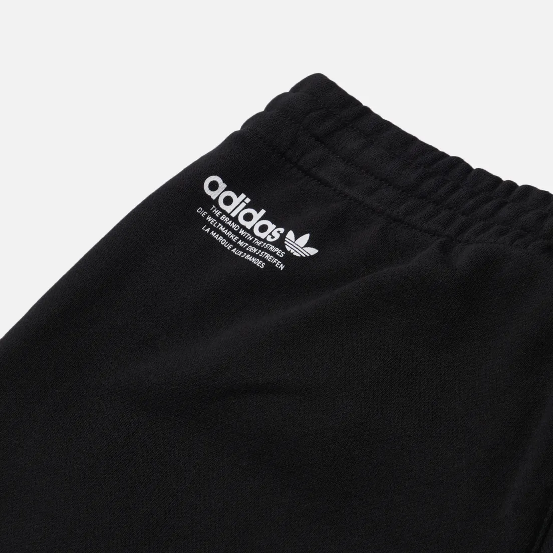 adidas Originals Мужские брюки Graphics United