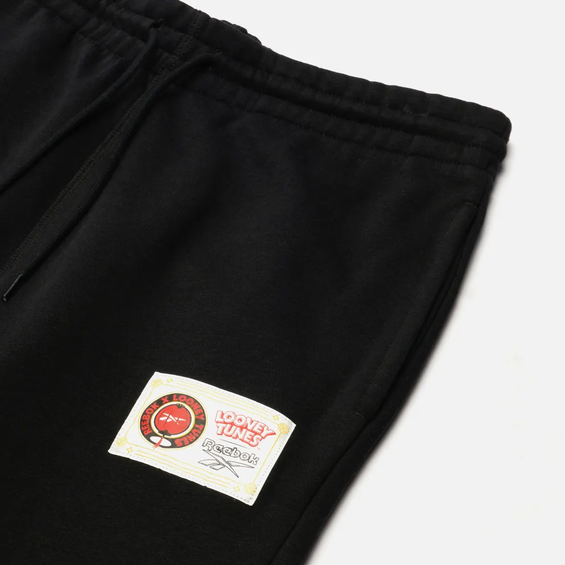 Reebok Мужские брюки x Looney Tunes Print