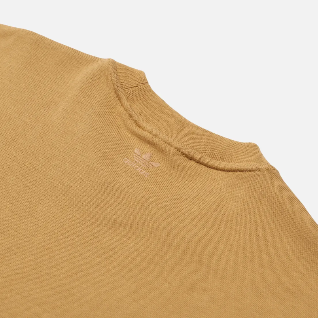 adidas Originals Мужская футболка x Pharrell Williams Basics Human Race Logo