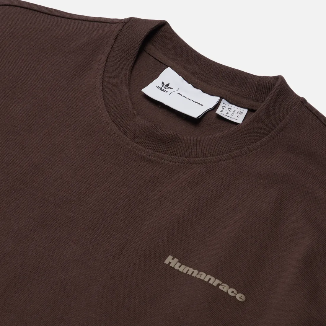 adidas Originals Мужская футболка x Pharrell Williams Basics Human Race Logo