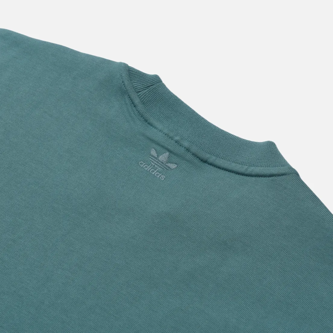 adidas Originals Мужская футболка x Pharrell Williams Basics Human Race Logo