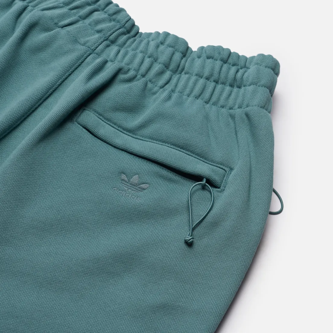 adidas Originals Мужские брюки x Pharrell Williams Basics Human Race Logo