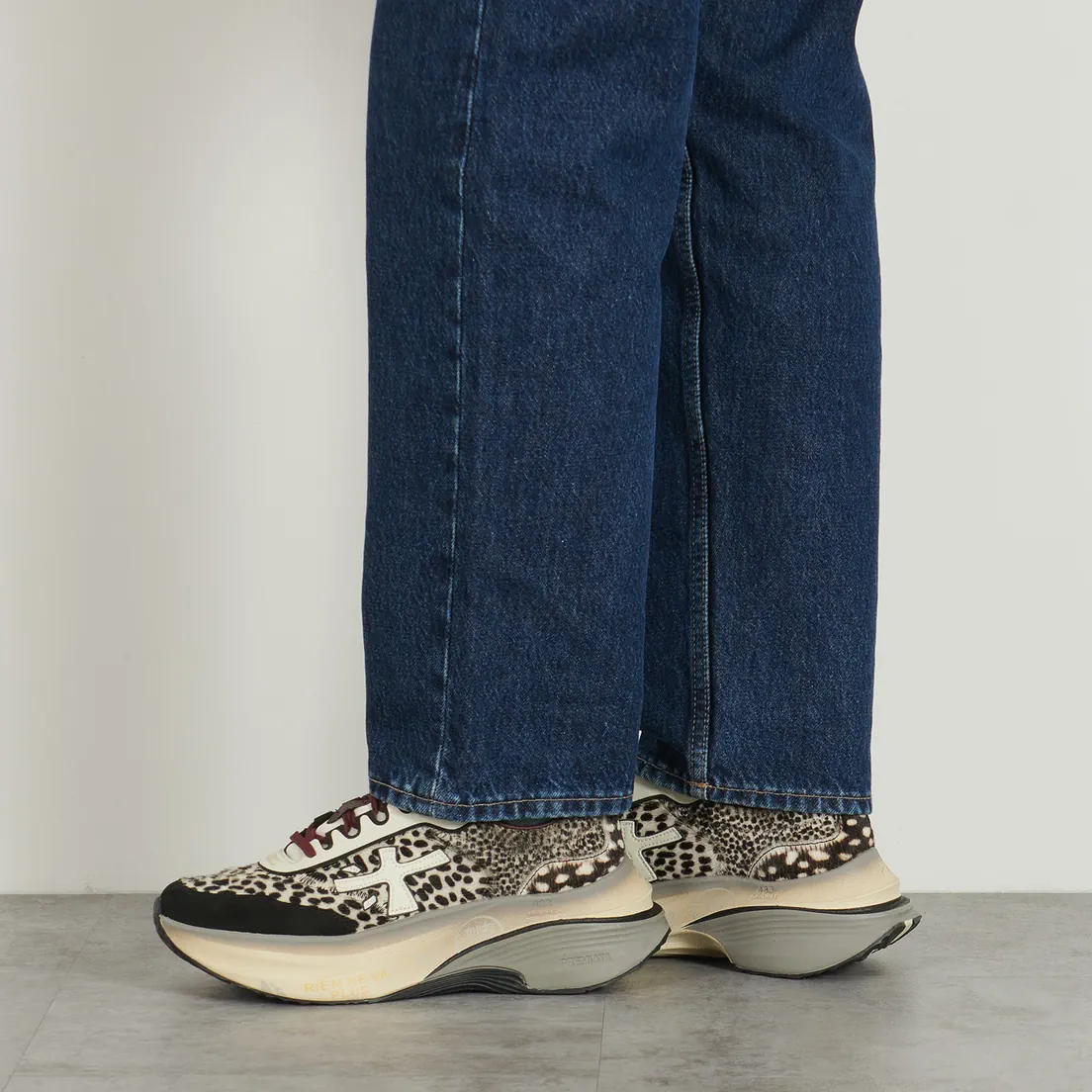 Premiata Женские кроссовки Hill 7858