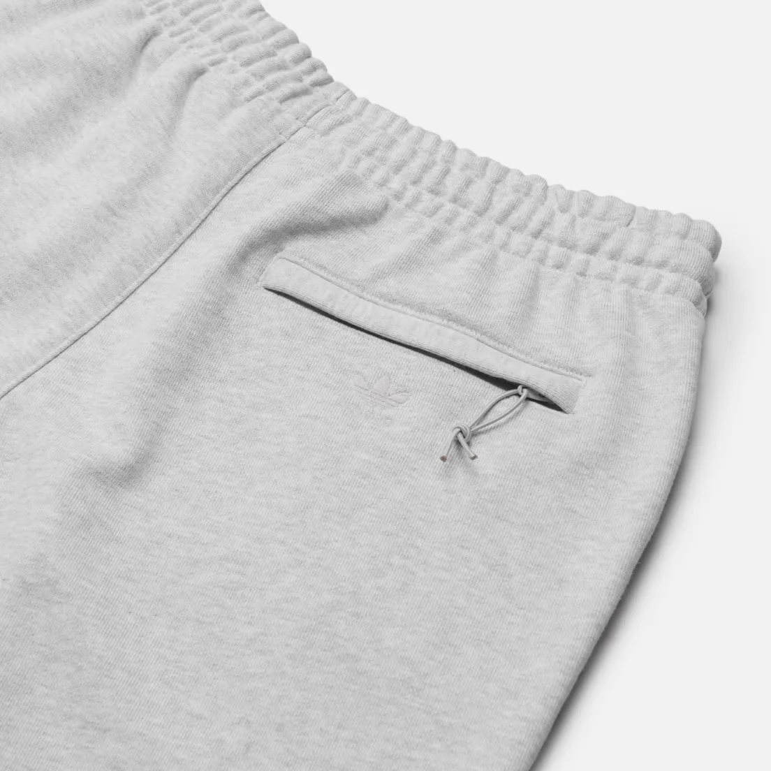 adidas Originals Мужские шорты x Pharrell Williams Basics Human Race Logo