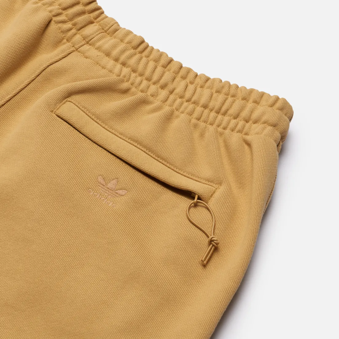 adidas Originals Мужские шорты x Pharrell Williams Basics Human Race Logo