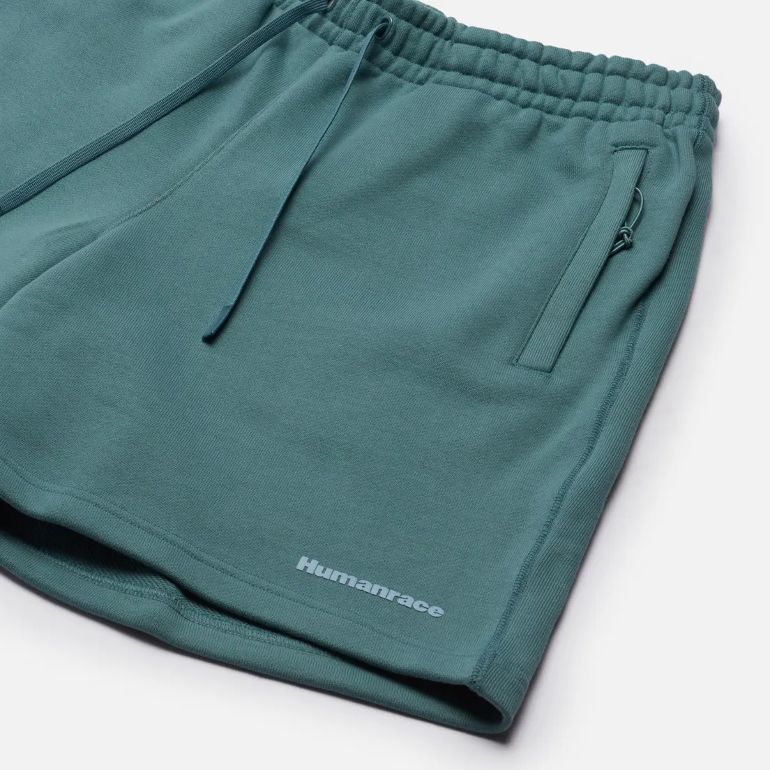 adidas Originals Мужские шорты x Pharrell Williams Basics Human Race Logo