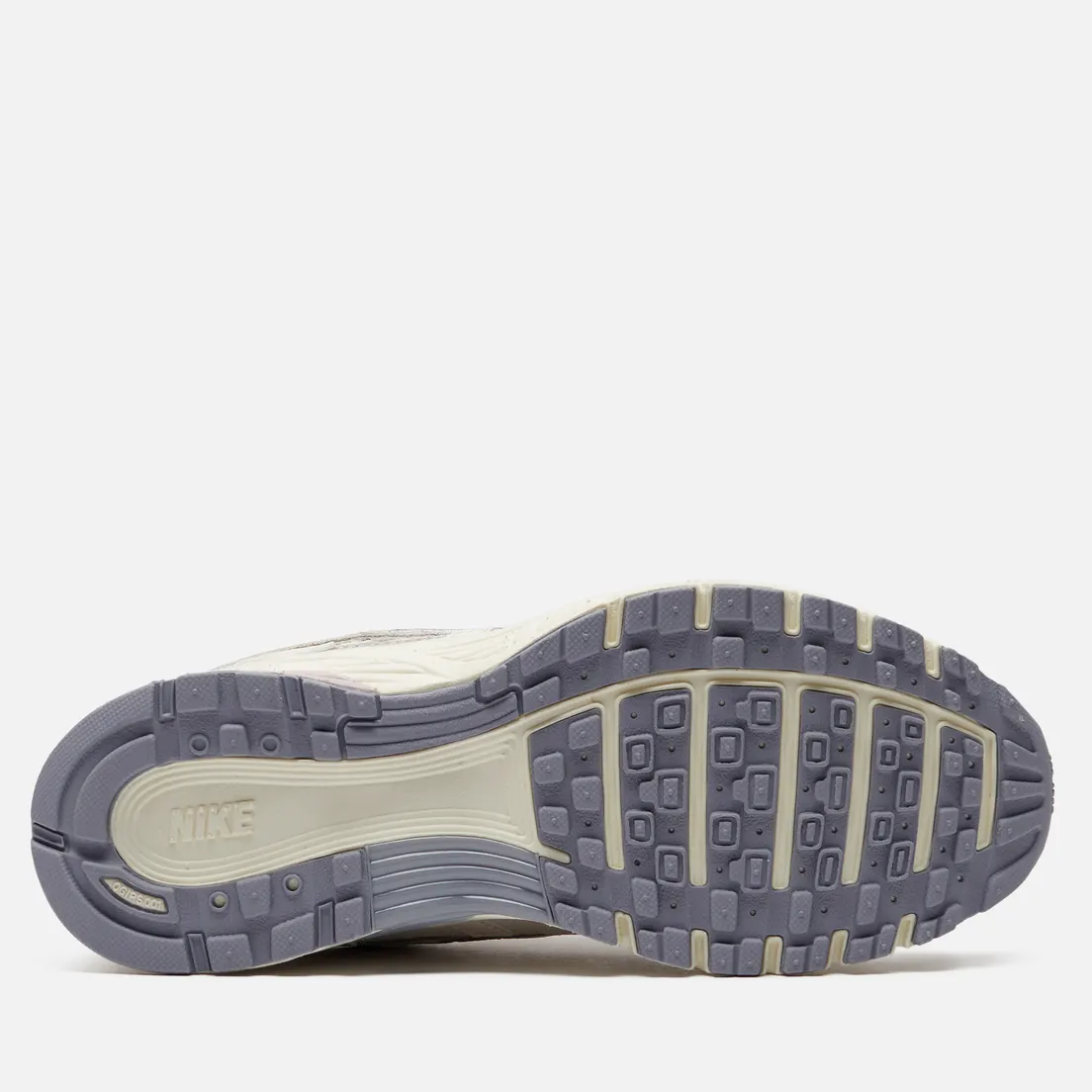 Nike Женские кроссовки Wmns P-6000 Premium