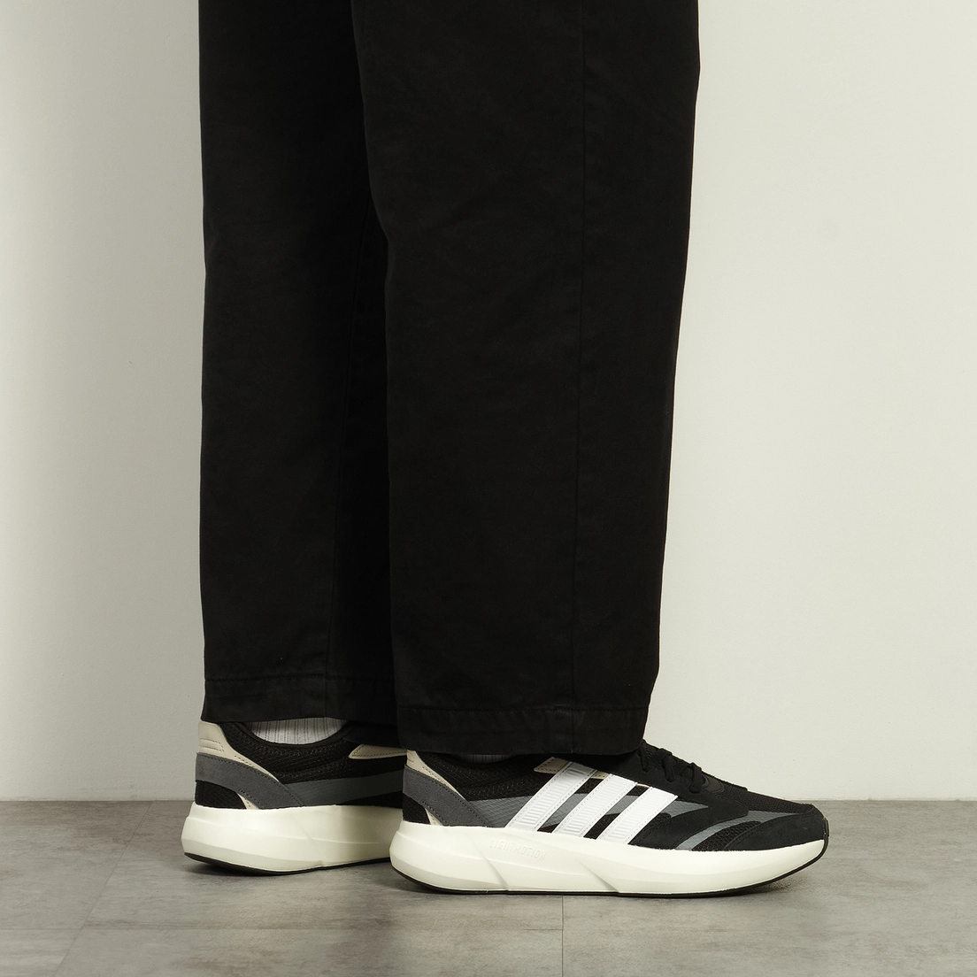 adidas Originals Мужские кроссовки Lightblaze 2.0