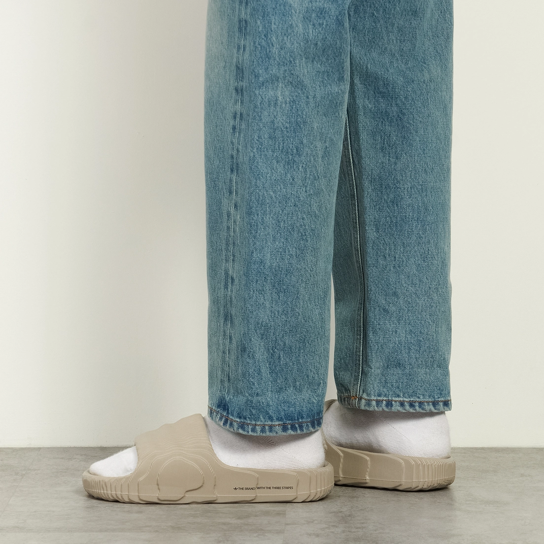 adidas Originals Сланцы Adilette 22