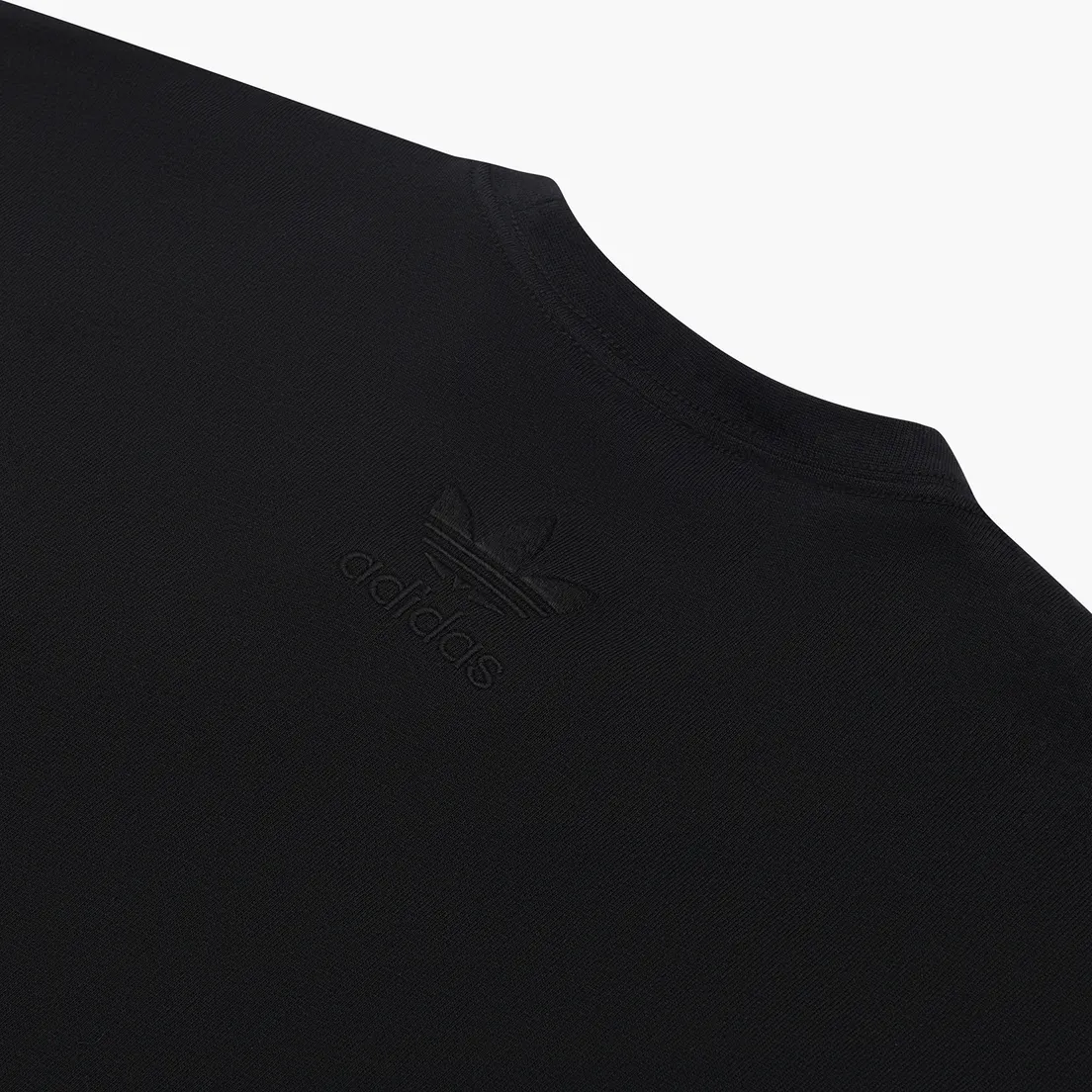 adidas Originals Мужская футболка Premium Logo Moscow