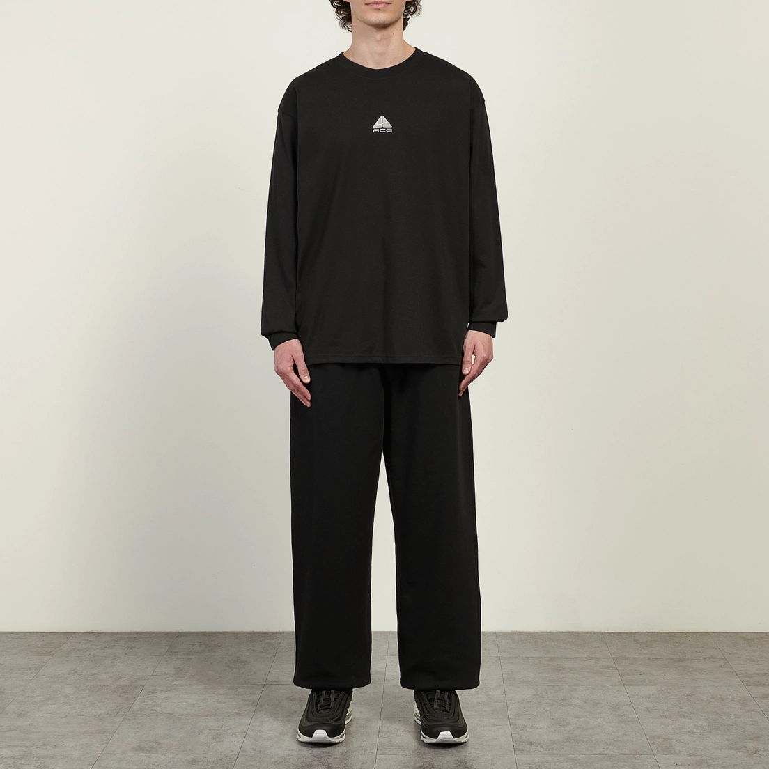 Nike Мужские брюки Solo Swoosh Open-Hem