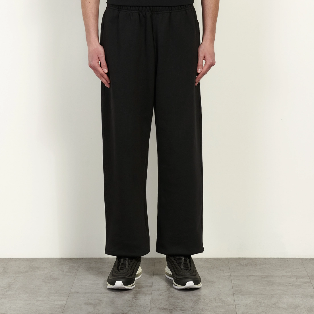 Nike Мужские брюки Solo Swoosh Open-Hem