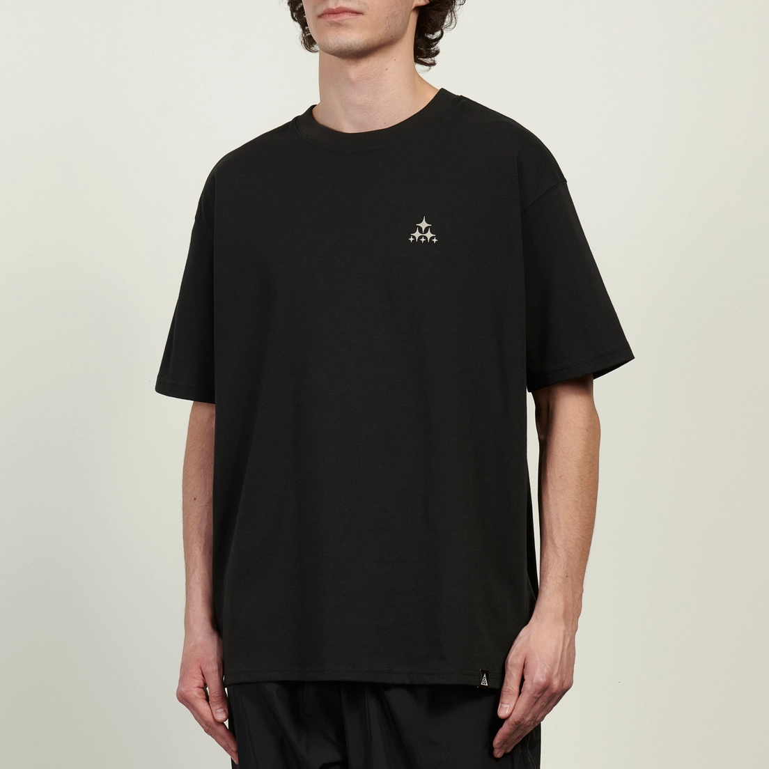 Nike Мужская футболка ACG Mystery Lights