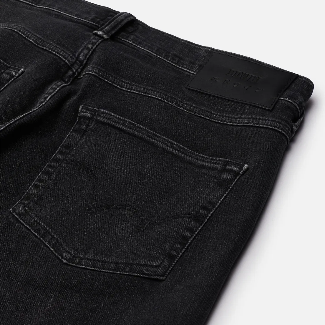 Edwin Мужские джинсы ED-55 CS Ayano Black Denim 11.8 Oz