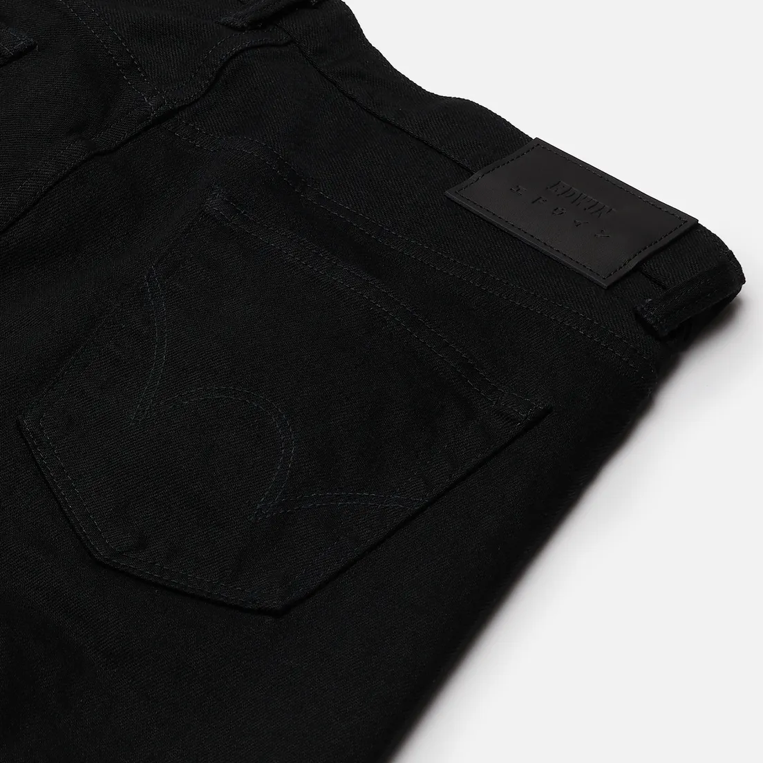 Edwin Мужские джинсы Slim Tapered Kaihara Black Stretch Denim Green x White Selvage 12.5 Oz