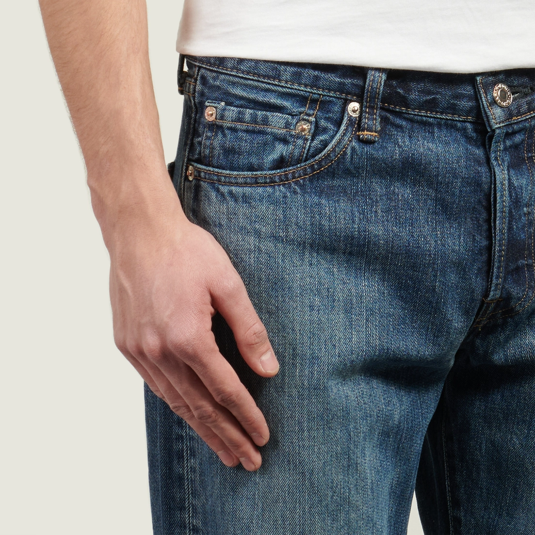 Edwin Мужские джинсы Regular Tapered Kurabo Recycle Denim Red Selvage 14 Oz