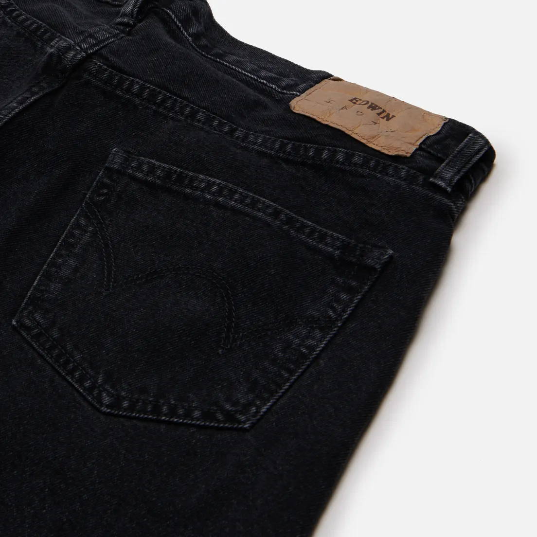 Edwin Мужские джинсы Regular Tapered Kaihara Right Hand Black Denim 13 Oz