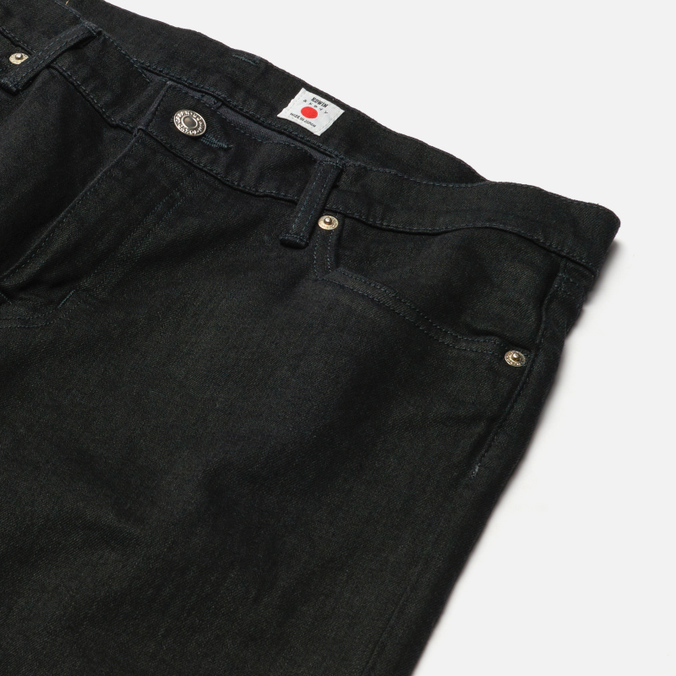 Мужские джинсы Edwin, цвет чёрный, размер 30/32 I030682.89.02 Regular Tapered Kaihara Black x Black Stretch Denim 12.5 Oz - фото 2