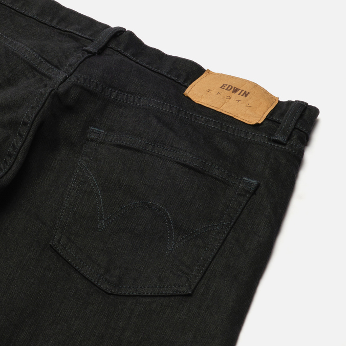 Мужские джинсы Edwin, цвет чёрный, размер 30/32 I030682.89.02 Regular Tapered Kaihara Black x Black Stretch Denim 12.5 Oz - фото 3