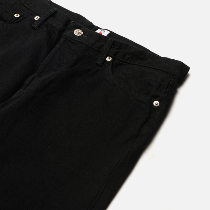 Мужские джинсы Edwin, цвет чёрный, размер 34/32 I030689.89.99 Slim Tapered Kaihara Right Hand Black Denim 13 Oz - фото 2