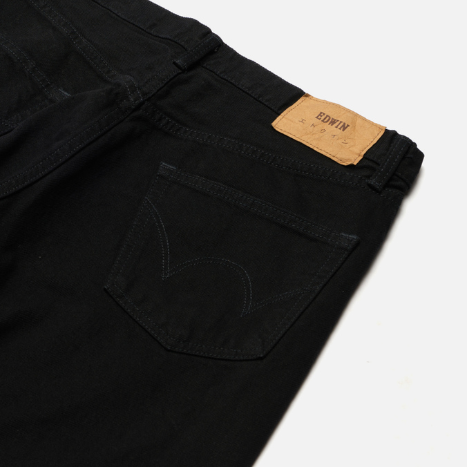 Мужские джинсы Edwin, цвет чёрный, размер 34/32 I030689.89.99 Slim Tapered Kaihara Right Hand Black Denim 13 Oz - фото 3