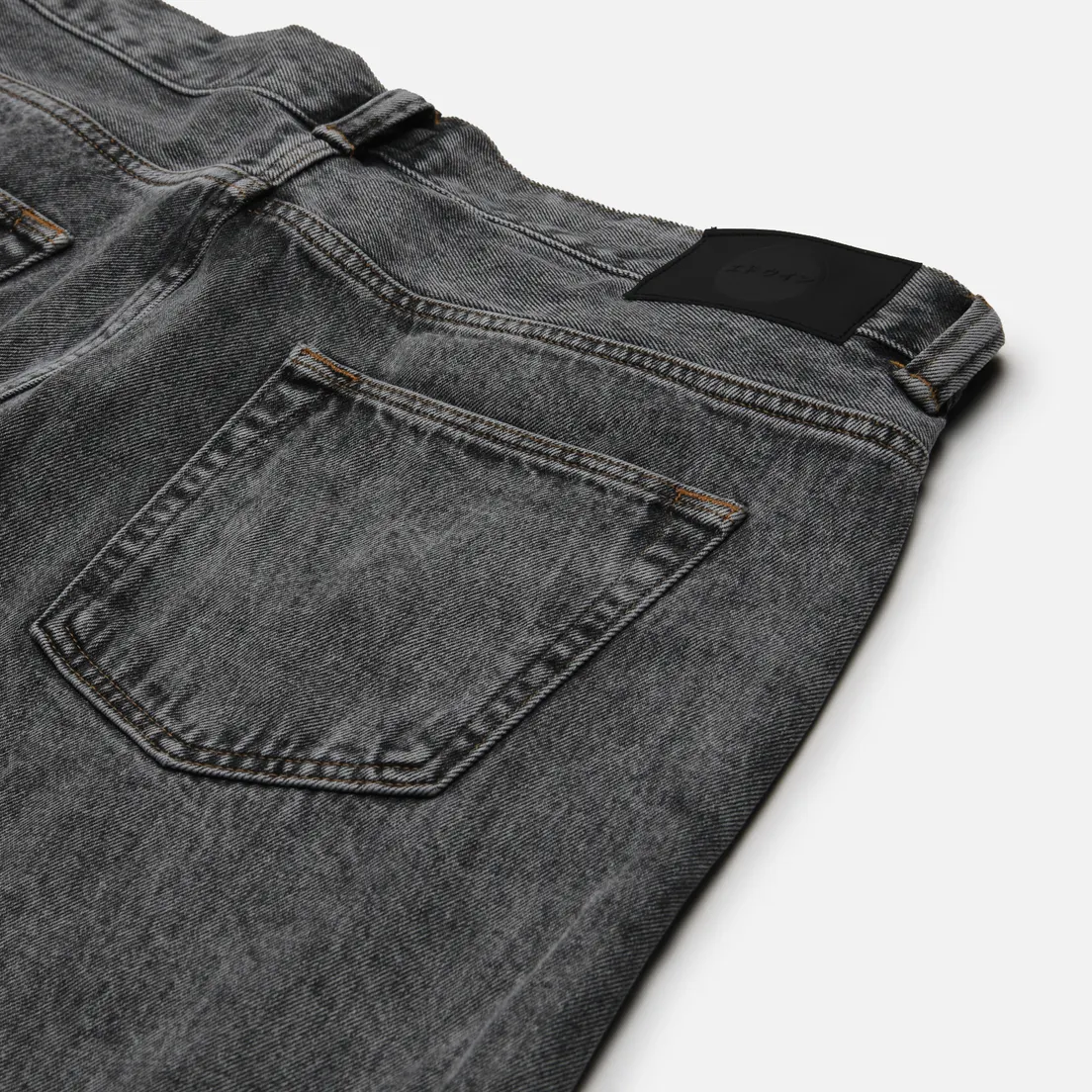 Edwin Мужские джинсы Storm Pembroke Black Denim 13.56 Oz