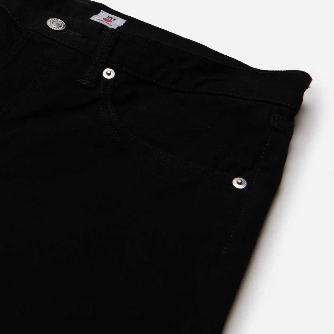 Edwin Мужские джинсы Loose Tapered Kaihara Right Hand Black Denim 13 Oz