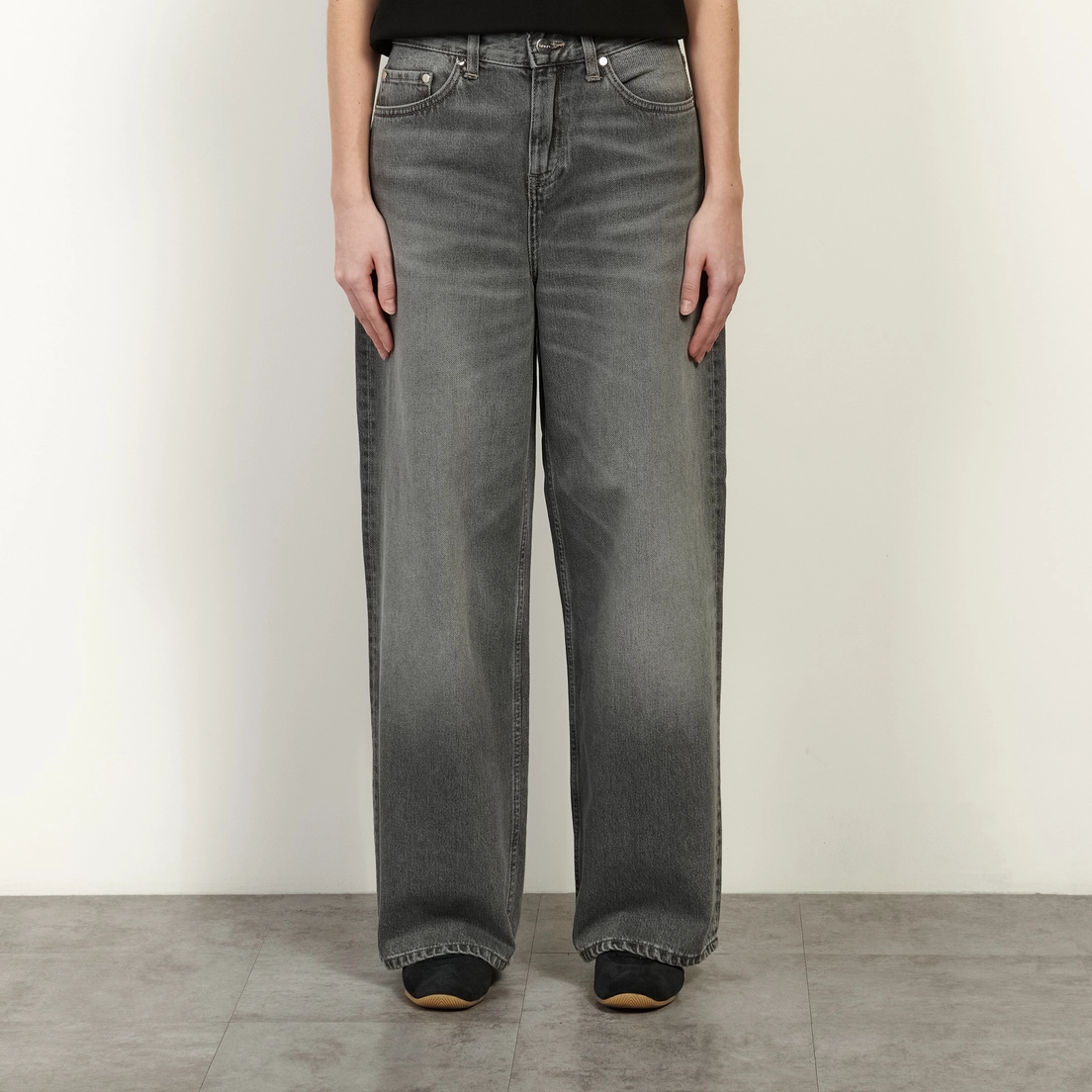 Edwin Женские джинсы W' Olivia Pembroke Black Denim 13.56 Oz